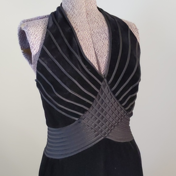 Vintage velvet gown - Picture 2 of 5